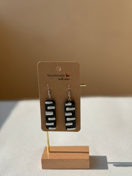 Dynamic Earrings
