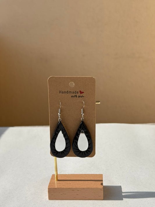 Dynamic Earrings